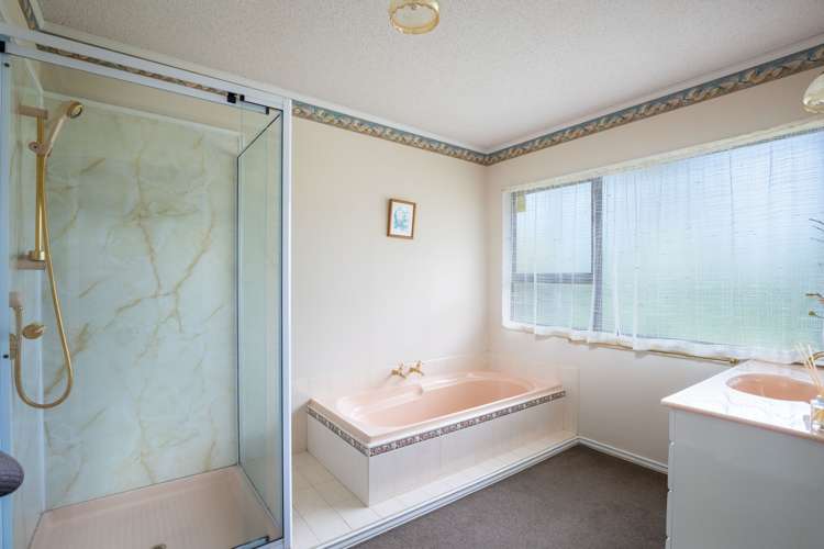 2 Byron Place Whalers Gate_21