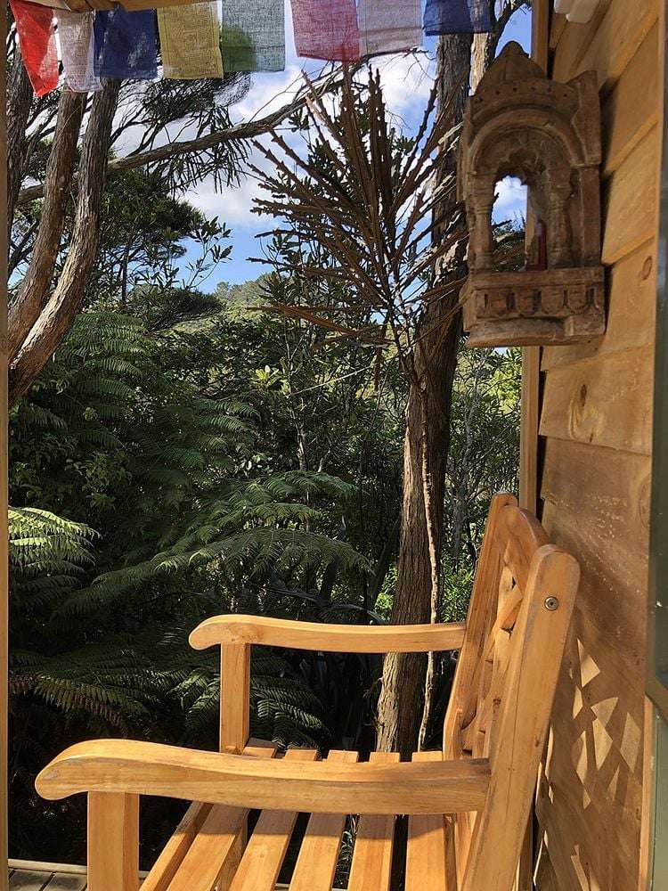 Kauri Cabin/128 Lone Kauri Road Karekare_4