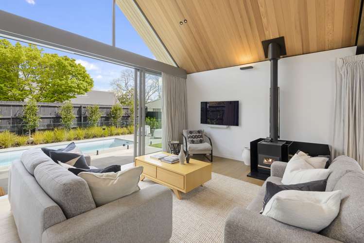 3 Ngahere Street Fendalton_6