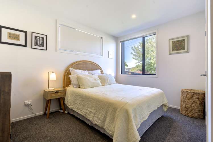 1/4 Keitha Place Glenview_12