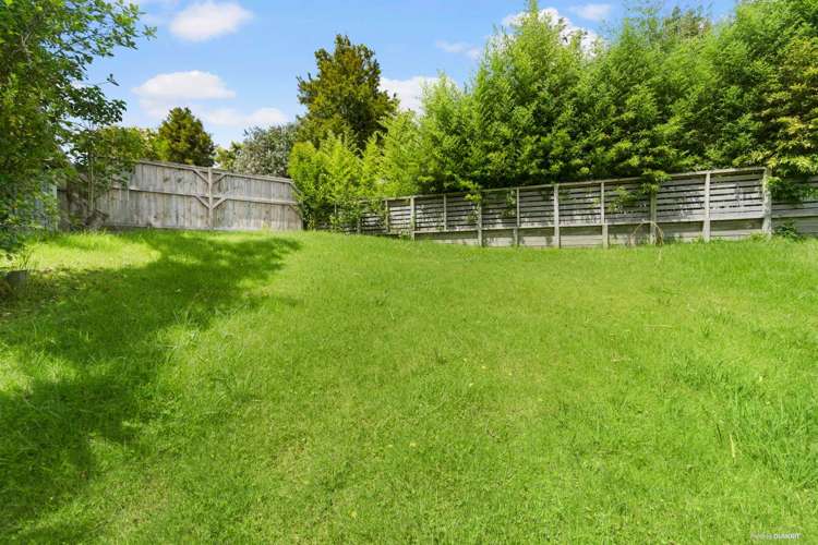 2/5 Hogans Road Glenfield_15