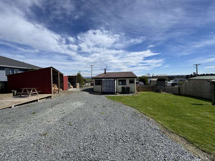82 Salcombe Street Kaitangata_24