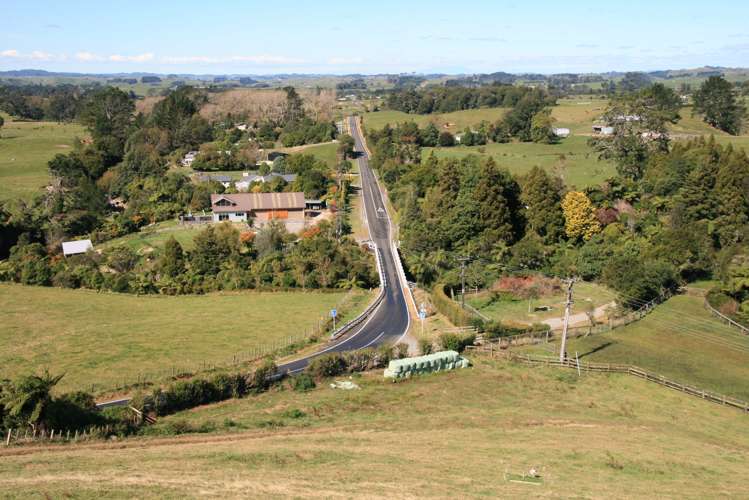 196 Tarata Road Inglewood_5