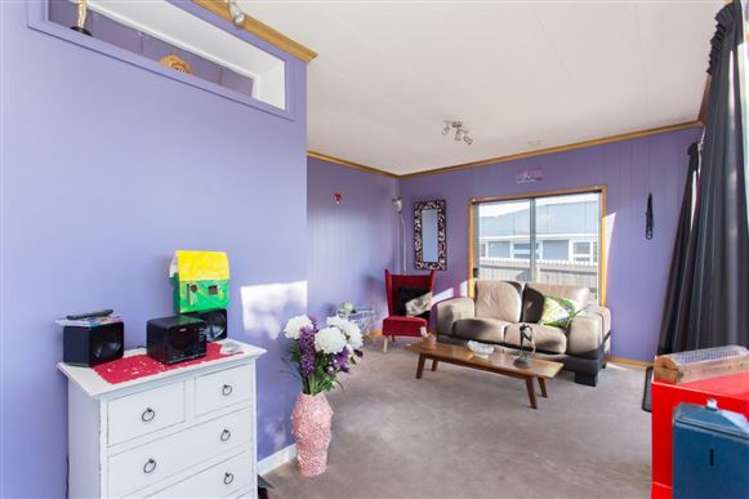 71 Beach Road North New Brighton_11