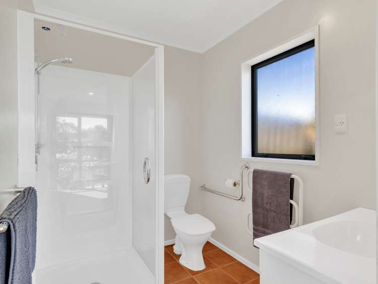 86 Roydon Drive Templeton_16