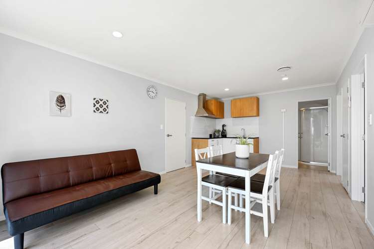 14 Whanau Avenue Baverstock_25