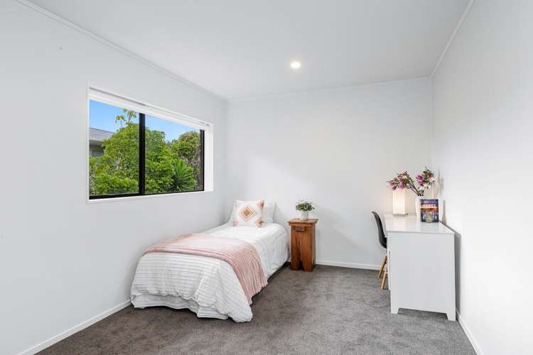 29A Little Barrier Avenue Manly_13