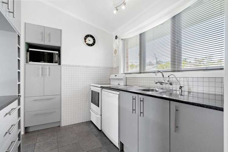 2/19 Montana Avenue Murrays Bay_8