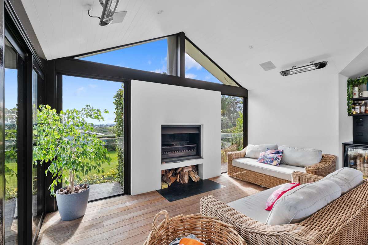 86 Whites Road_4