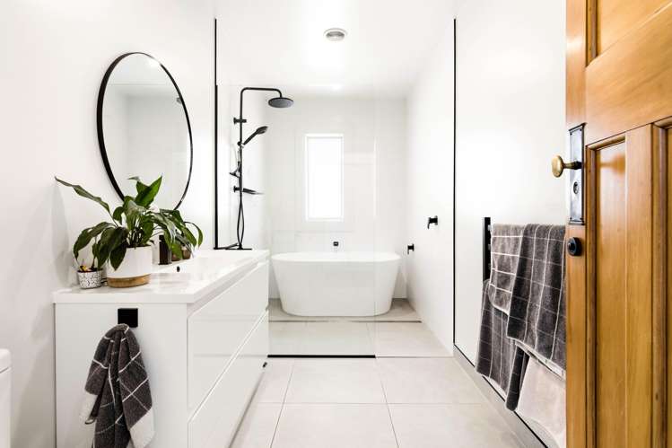 55 Hargest Crescent St Kilda_13