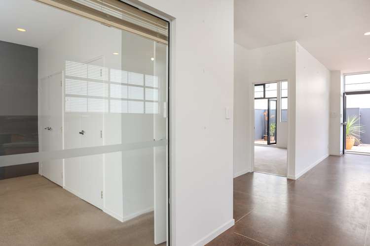 4/19 Crummer Road Grey Lynn_5