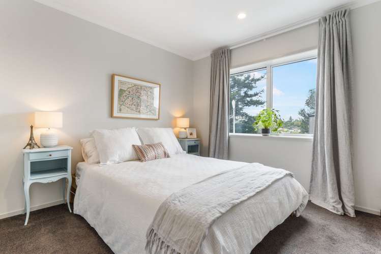 35 Whakawhiti Loop Avondale_9