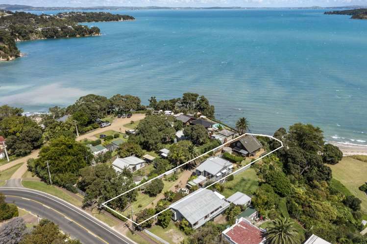 24 Miami Avenue Surfdale_26