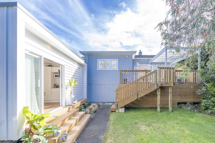 8 Pine Street Mount Eden_15
