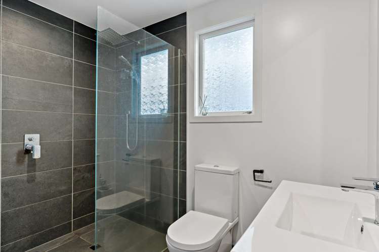 26 Arlette Place Massey_12