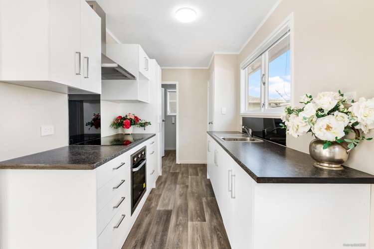 13 Gambare Place Wattle Downs_4