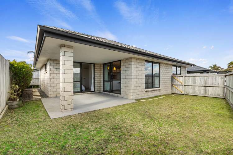 23 Emerald Shores Drive Papamoa_12