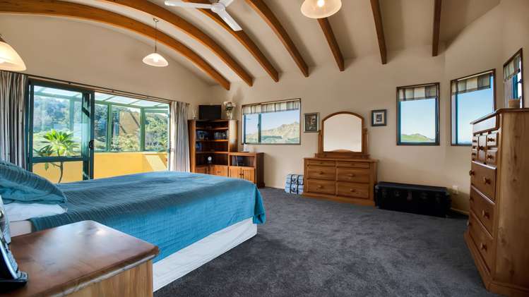 9 Aria Terrace Mokau_9