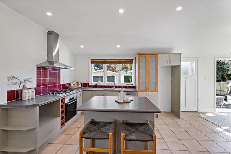 42 Woodward Road Mount Albert_9