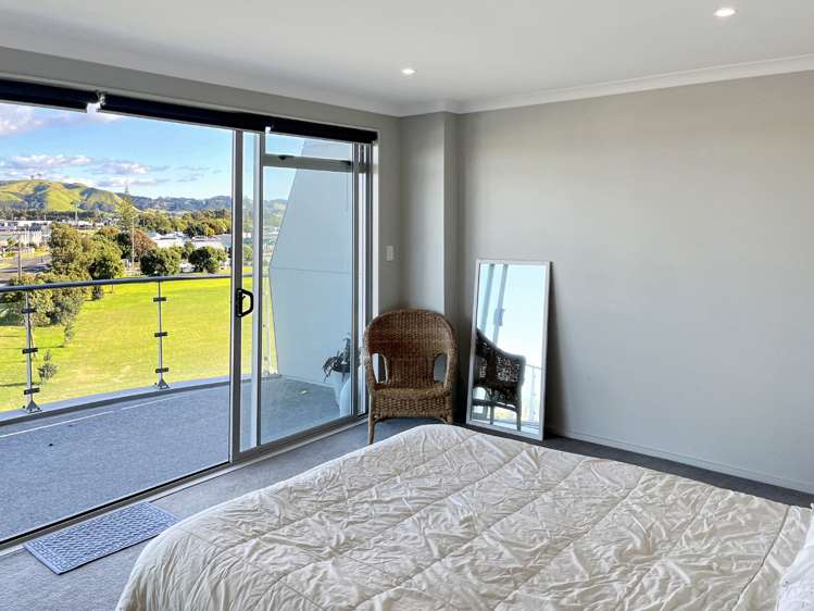 10/898 Papamoa Beach Road Papamoa_9