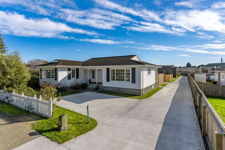 119 Main Highway Otaki_0