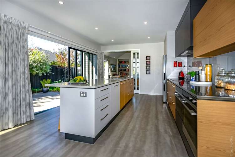 15 Eastfield Drive Lincoln_11