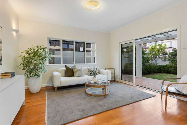 1/15 Sylvan Park Avenue Milford_8