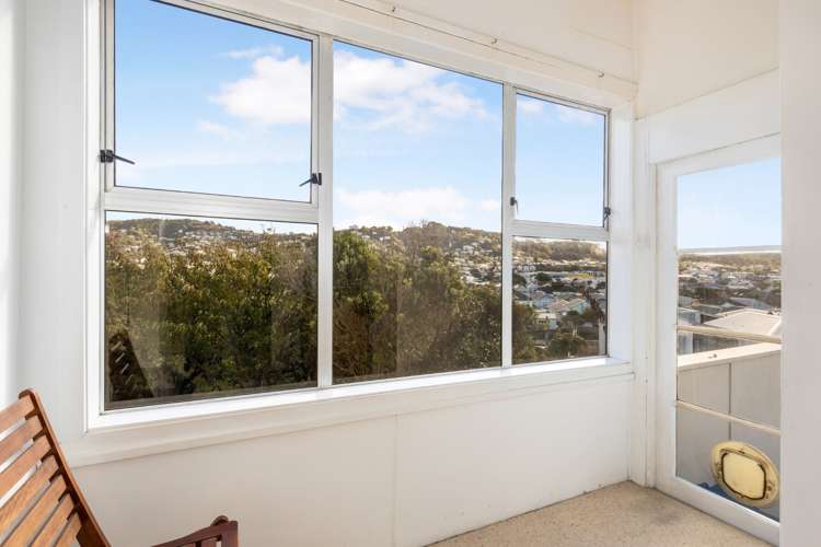 36 Lonsdale Crescent Rongotai_14