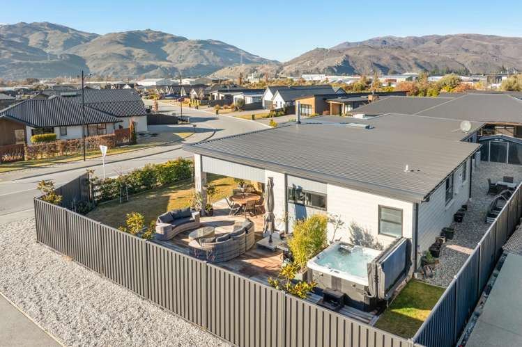 1 Smitham Drive Cromwell_21