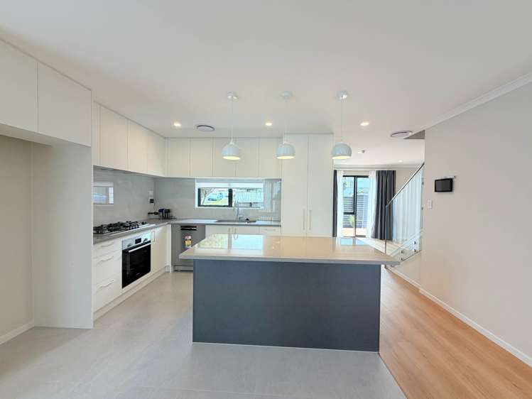 34 A Larne Avenue Pakuranga Heights_5