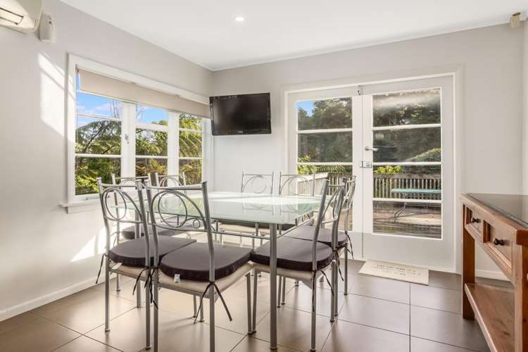 17 Kiriwai Road Paremata_7