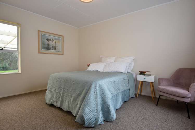 16 Kupe Drive Carterton_9