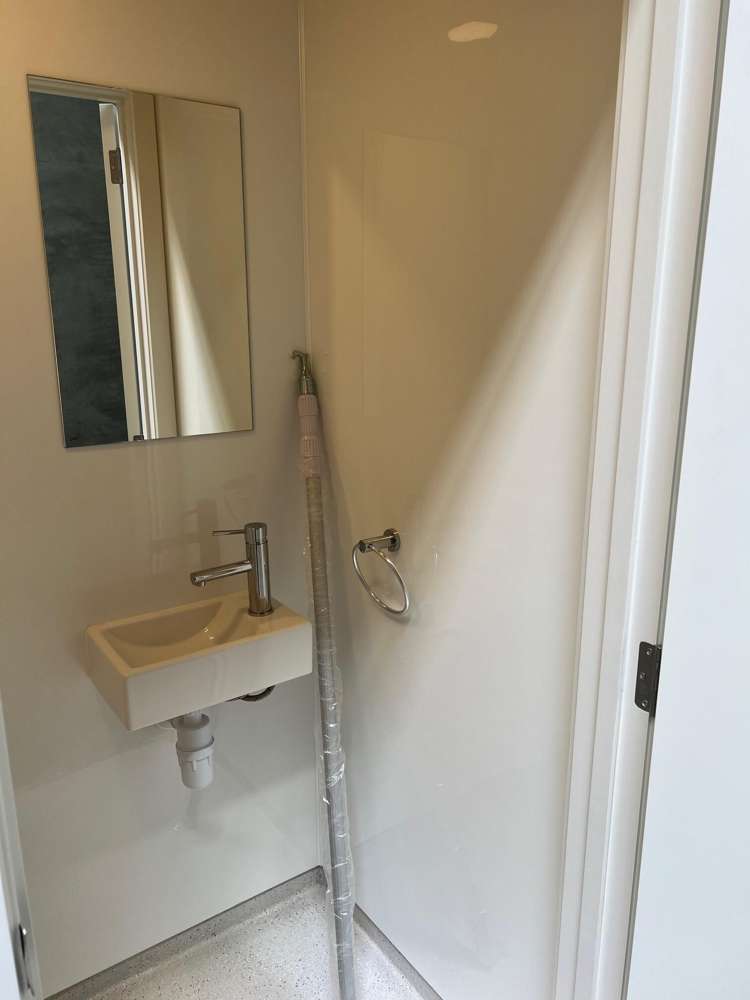 6/20 William Earp Place Tawa_6