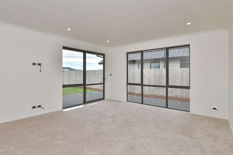 1 James Caird Lane Wigram_17