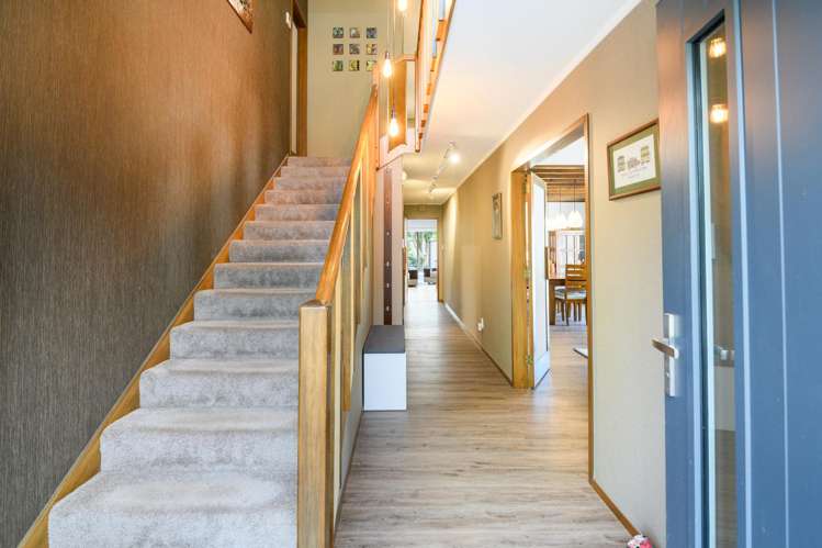 12 Truscott Grove Awapuni_14