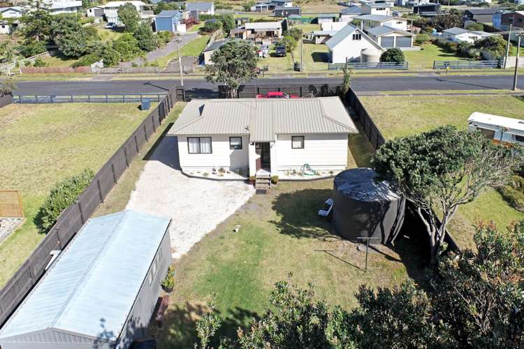 16 Westside Road Port Waikato_2