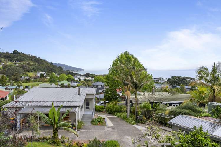 19 Trotter Avenue Waiomu_8