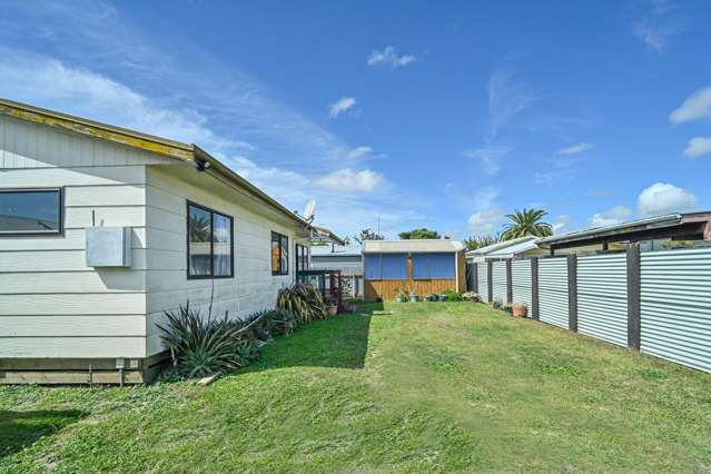 20A Peary Crescent Flaxmere_1