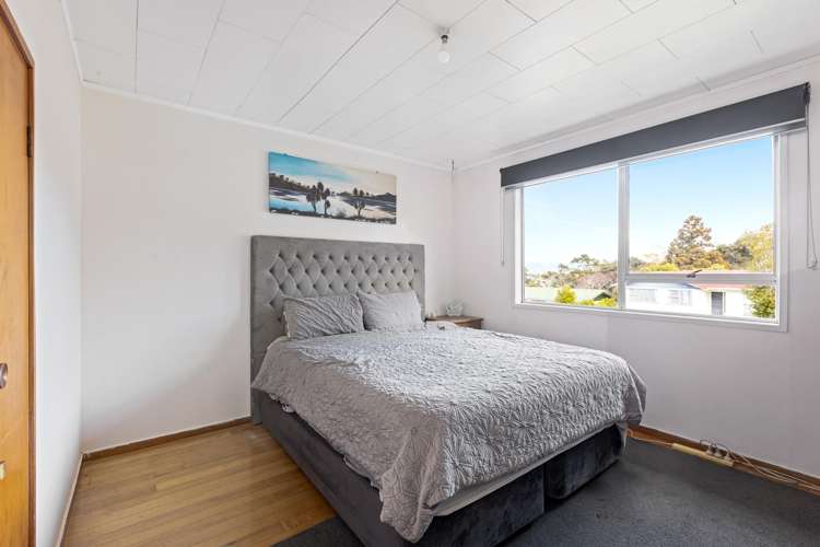 46 Easton Park Parade Glenfield_7