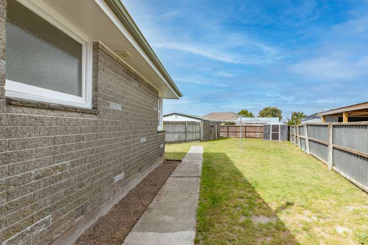 45 Carters Road Aranui_18