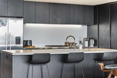 602/52 Sale Street_2