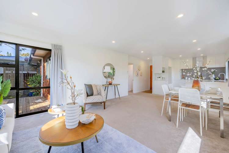 2/73 Bond Crescent Forrest Hill_10