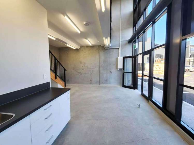 Unit 11/3 Pacific Rise Mt Wellington_1