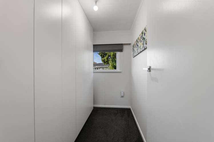 135 Brecon Road Stratford_19