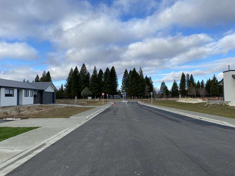 6 Jack Adamson Drive Twizel_5