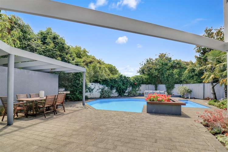 9 Brockhall Lane Avonhead_24