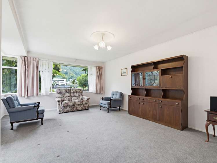 81 Fairy Springs Road_4