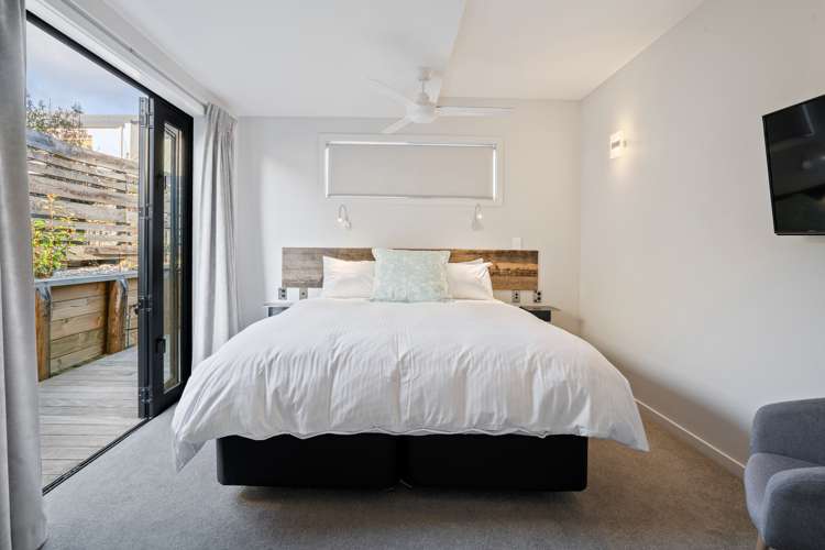 54 Warren Street Wanaka_13