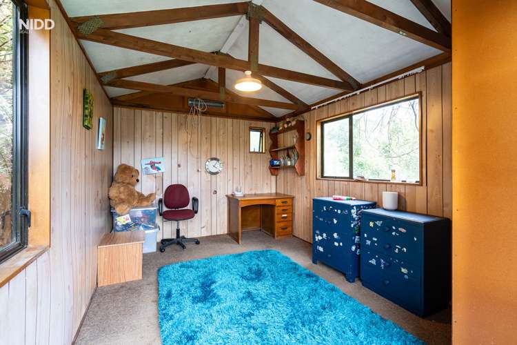 18 Athol Place Ravensbourne_18