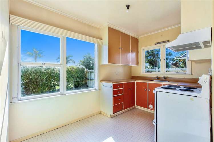 1/120 Te Atatu Road Te Atatu South_6